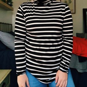 Old Navy Striped Turtleneck Top